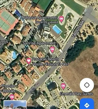 Cyprus Green Bay Beach House Located Behind Thalassa 度假居 *